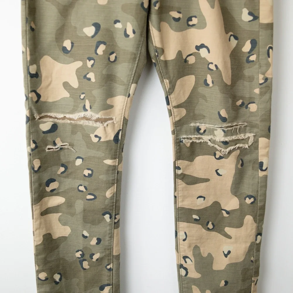 Levi's Lo-Ball Camo Slim Jeans Pants Mens 33 Green Distressed Ripped Camouflage